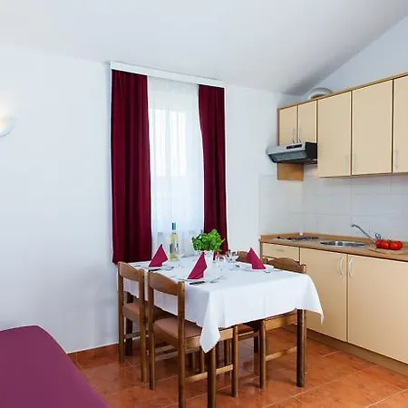 Apartment Brioni Ii *